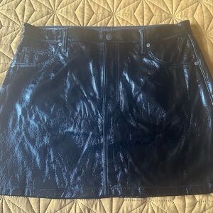 Vinyl faux leather mini skirt